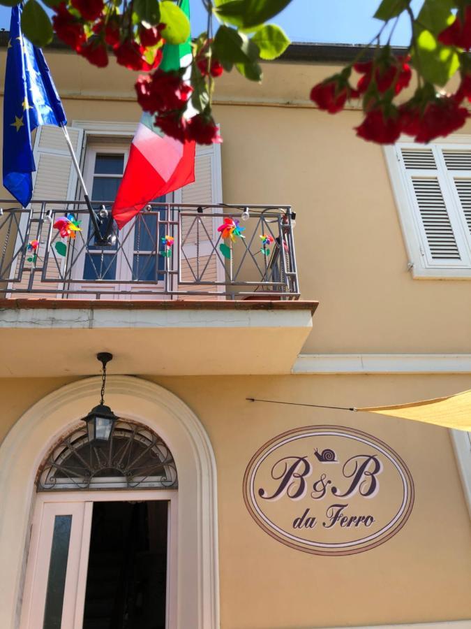 B & B Da Ferro Massarosa Exterior foto