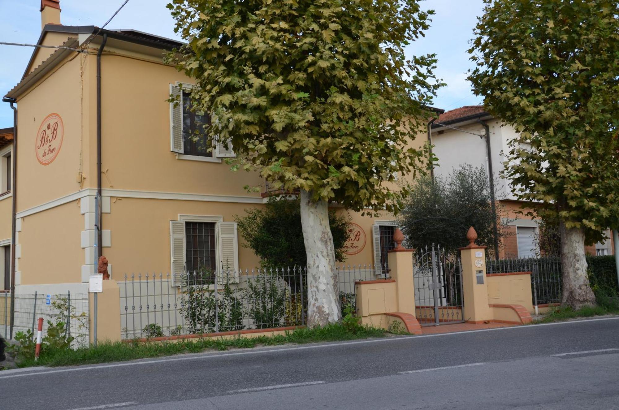 B & B Da Ferro Massarosa Exterior foto