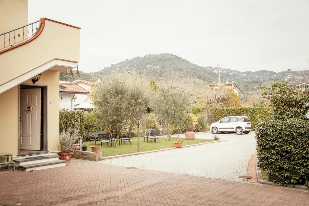 B & B Da Ferro Massarosa Exterior foto